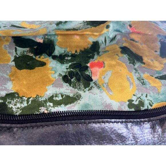 HOBO International Black Leather Foldover Clutch Wallet - Picture 2 of 7